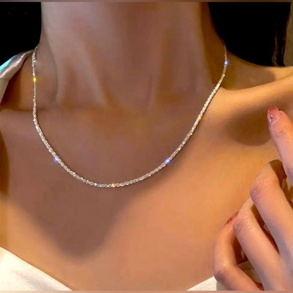 BOHO CHIC Influenced Silver-Plated Sparkling Collarbone Necklace - Picture 1 of 11
